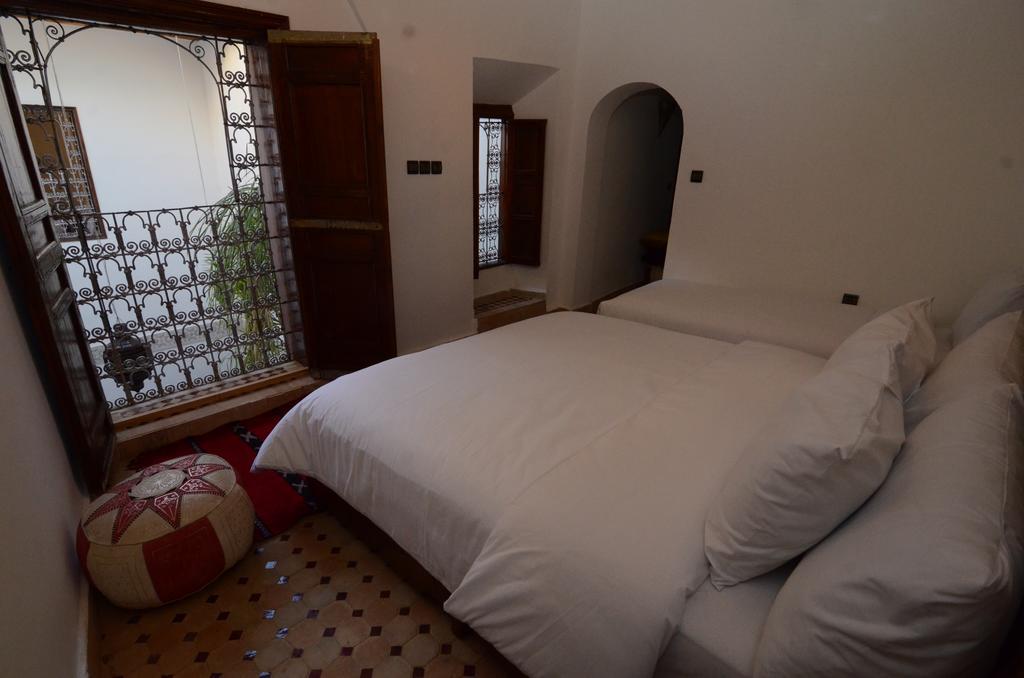 Le Cedre D'Argent Hotel Fez Kültér fotó